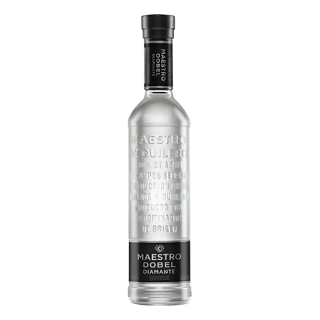 Maestro Dobel Diamante 700 ml